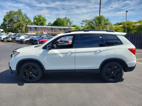 Used 2021 Honda Passport Elite image 8