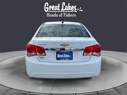 Used 2014 Chevrolet Cruze LS image 4