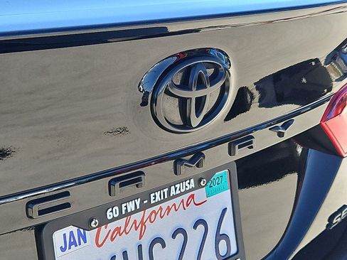 Used 2022 Toyota Camry SE w/ Convenience Package FWD image 31