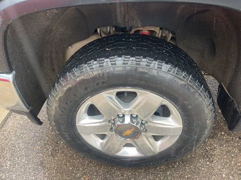 Used 2022 Chevrolet Silverado 2500 LTZ w/ Z71 Off-Road Package image 24