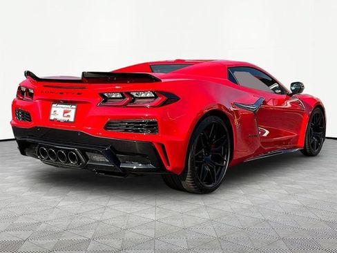 Used 2025 Chevrolet Corvette Z06 w/ Battery Protection Package RWD image 7