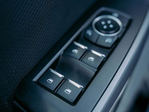 Used 2022 Ford F150 XLT w/ Trailer Tow Package image 16