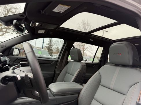 Certified 2024 GMC Acadia AT4 w/ Luxury Package image 18