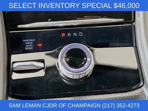 New 2026 Jeep Grand Cherokee L Limited w/ Limited Altitude Package AWD/4WD image 17