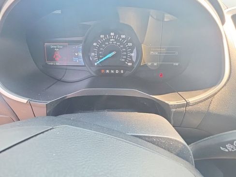 Used 2018 Ford Edge SEL w/ Equipment Group 201A AWD/4WD image 9