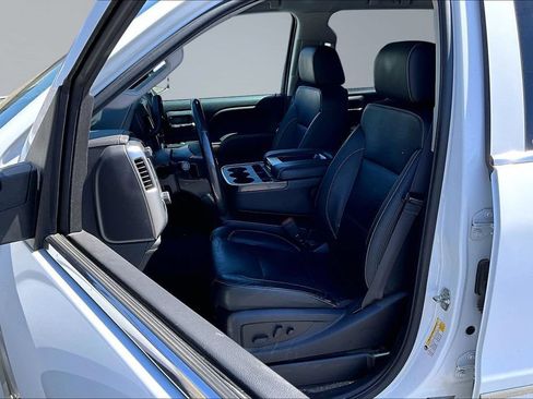 Used 2019 Chevrolet Silverado 2500 LTZ w/ Duramax Plus Package RWD image 3