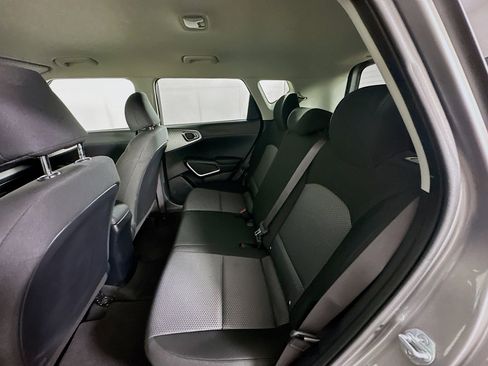 Used 2025 Kia Soul LX w/ LX Technology Package image 26