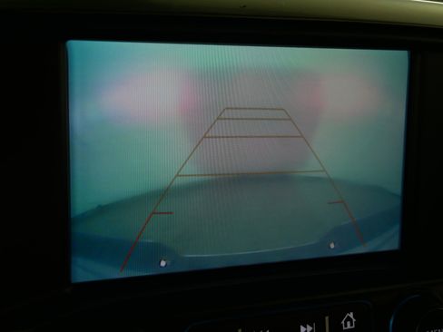 Used 2018 Chevrolet Silverado 1500 LT w/ All Star Edition image 33