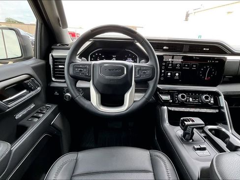 Used 2026 GMC Sierra 1500 Denali AWD/4WD image 6