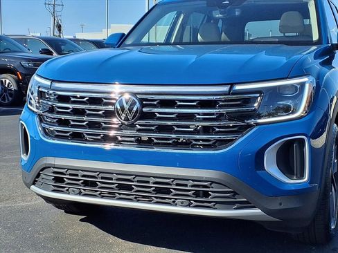 Used 2025 Volkswagen Atlas SEL image 22