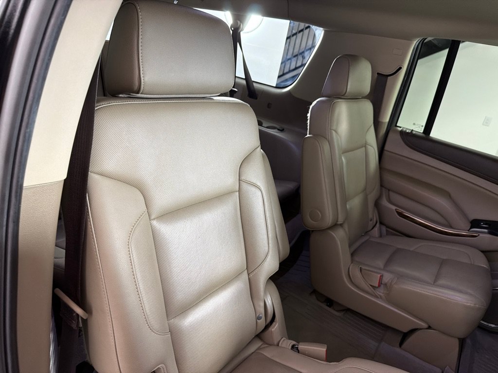 Used 2019 GMC Yukon XL SLT w/ Open Road Package AWD/4WD image 23