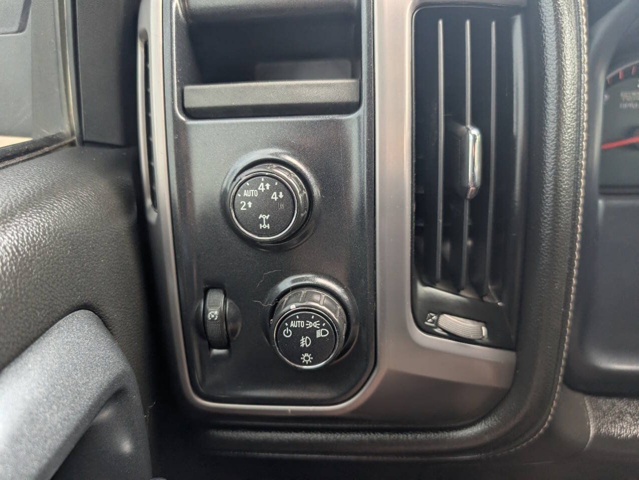 Used 2014 GMC Sierra 1500 SLE AWD/4WD image 17