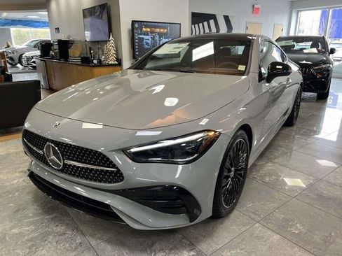 New 2026 Mercedes-Benz CLE 300 4MATIC Coupe image 3