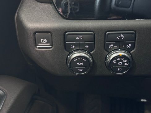 Certified 2024 GMC Sierra 1500 Elevation AWD/4WD image 25