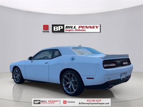 Used 2022 Dodge Challenger GT image 3