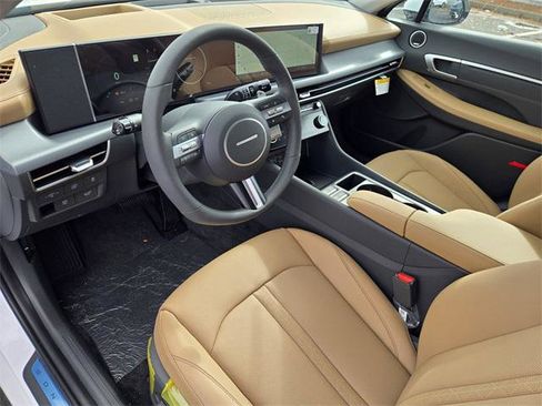 New 2026 Hyundai Sonata Limited image 11