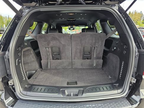 Used 2021 Dodge Durango R/T w/ Blacktop Package AWD/4WD image 9