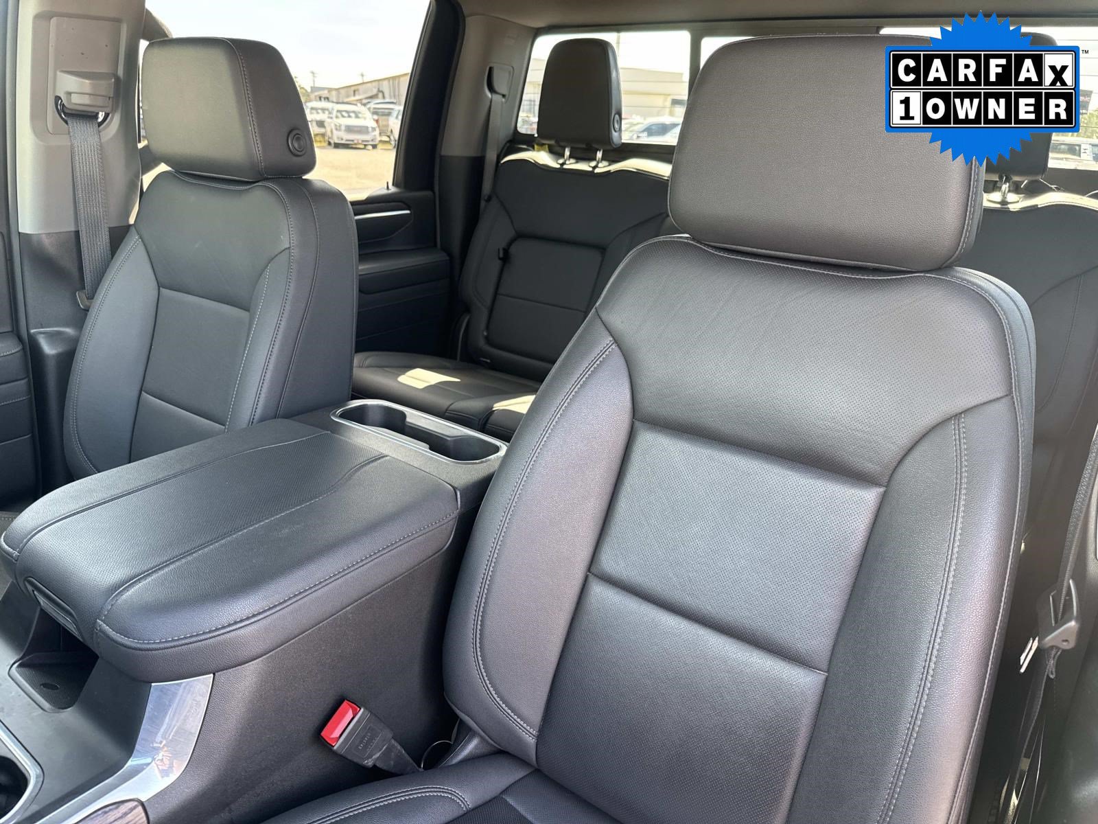 Used 2025 GMC Sierra 2500 SLT w/ SLT Premium Package AWD/4WD image 27