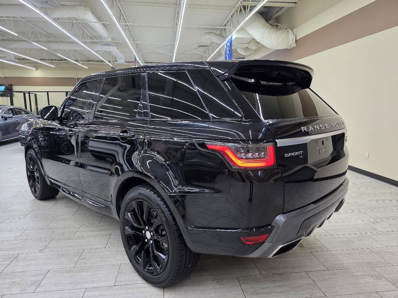 Used 2020 Land Rover Range Rover Sport HSE AWD/4WD image 8