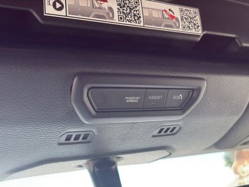 Used 2022 Jeep Wrangler Unlimited Sport image 18