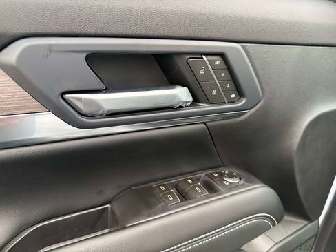New 2026 GMC Terrain Denali AWD/4WD image 18