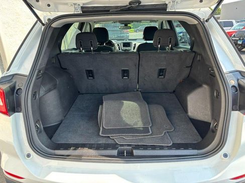 Used 2019 Chevrolet Equinox LS FWD image 7