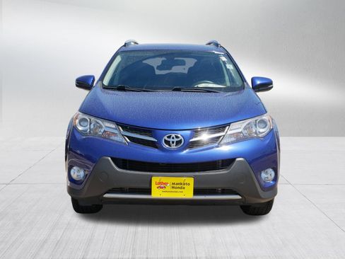 Used 2015 Toyota RAV4 Limited w/ Technology Package AWD/4WD image 2