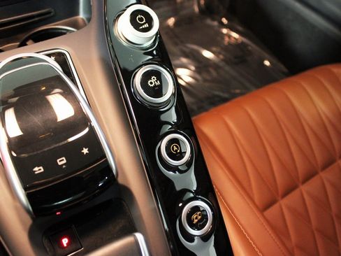 Used 2017 Mercedes-Benz AMG GT S image 26