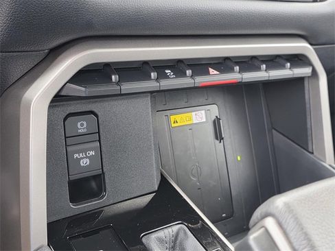 Used 2023 Toyota Tundra Limited image 20