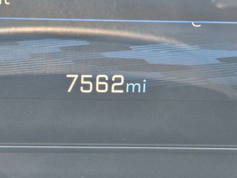 Used 2025 Chevrolet Equinox LT w/ Safety and Technology Package image 25