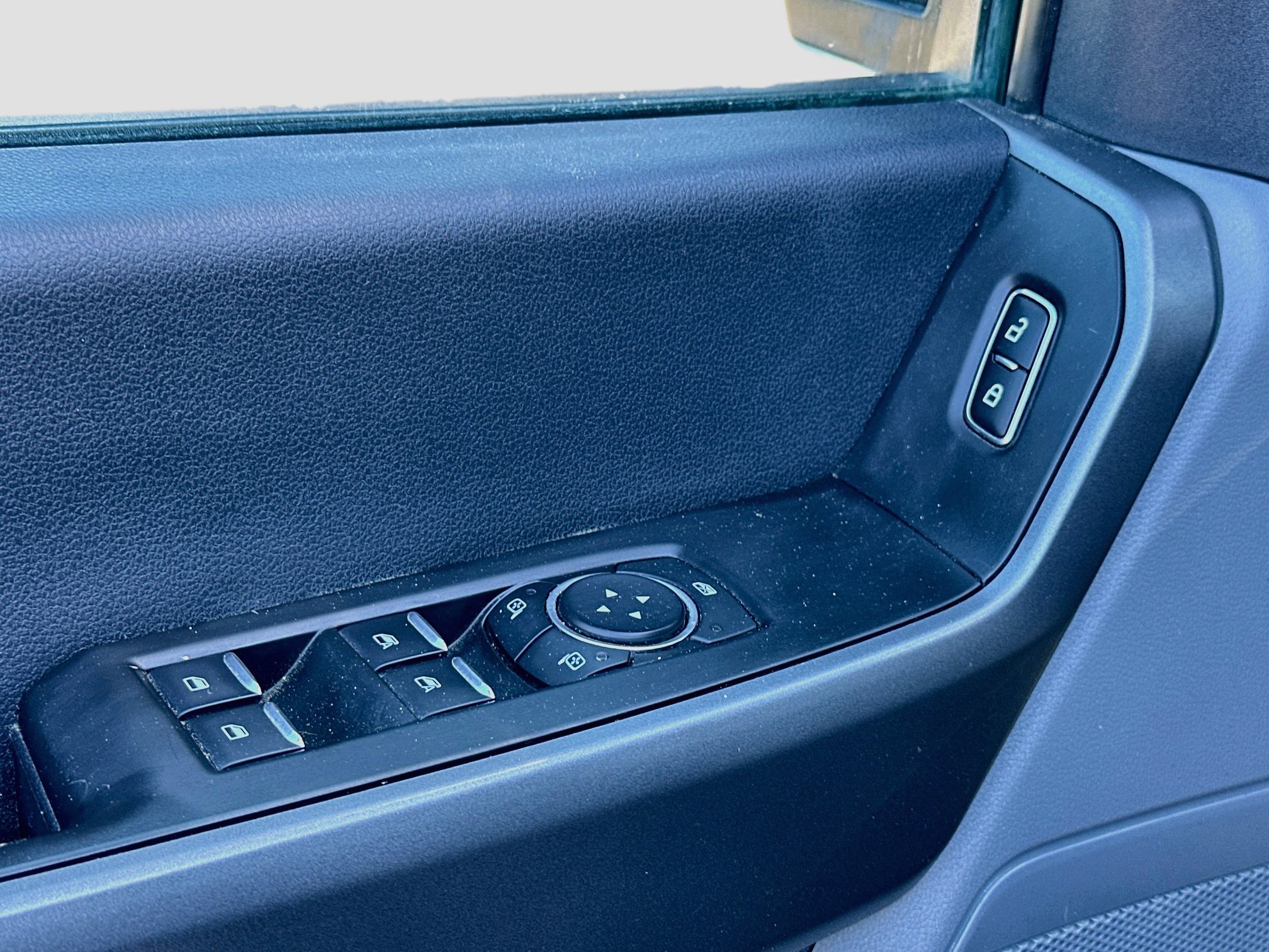 Used 2025 Ford F250 XLT AWD/4WD image 15