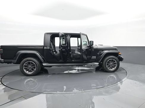 Used 2022 Jeep Gladiator Overland w/ Popular Equipment Package AWD/4WD image 28