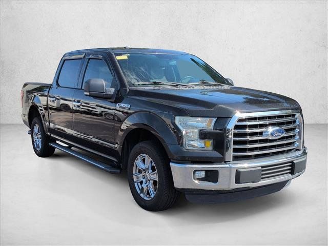 Used 2015 Ford F150 XLT w/ Equipment Group 302A Luxury RWD image 4