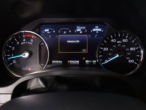 Used 2022 Ford F250 Lariat w/ Chrome Package image 4