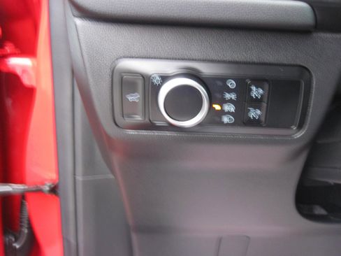 Used 2024 Ford Escape Active image 12