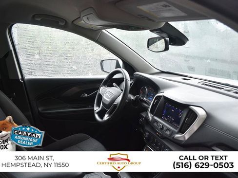 Used 2024 GMC Terrain SLE AWD/4WD image 21