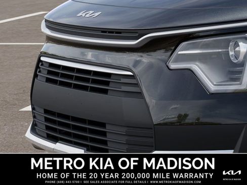New 2026 Kia Niro LX image 12