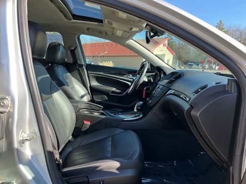 Used 2012 Buick Regal Leather FWD image 20