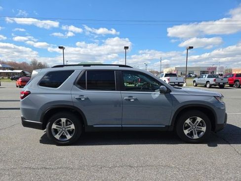 New 2026 Honda Pilot EX-L image 6