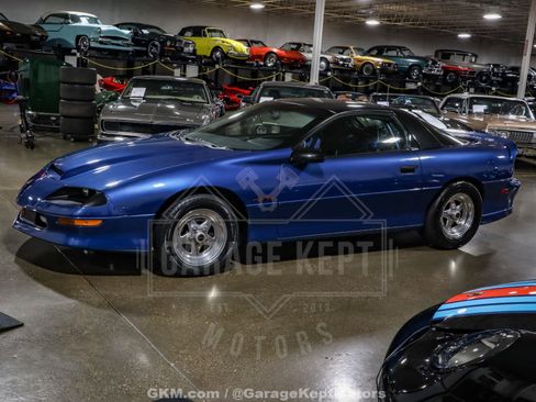 Used 1994 Chevrolet Camaro Z28 image 4