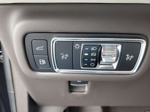New 2026 Lincoln Nautilus Black Label AWD/4WD image 14