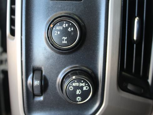 Used 2015 GMC Sierra 1500 Denali AWD/4WD image 33