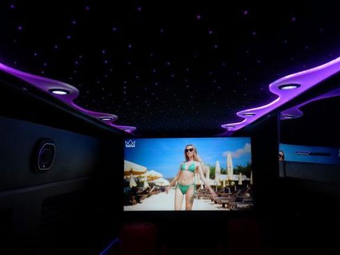 Used 2015 Mercedes-Benz Sprinter 2500 image 24