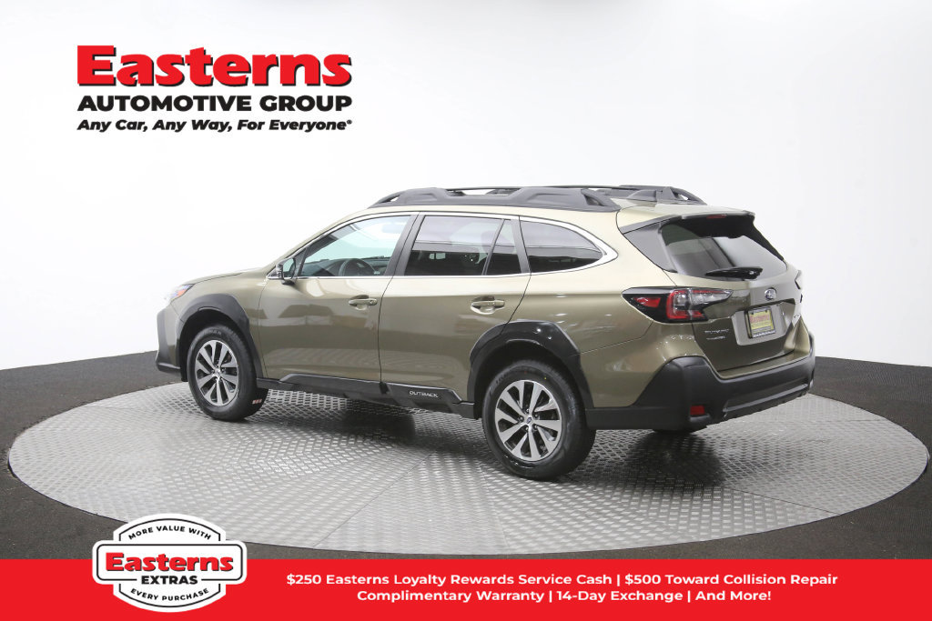 Used 2024 Subaru Outback Premium AWD/4WD image 58