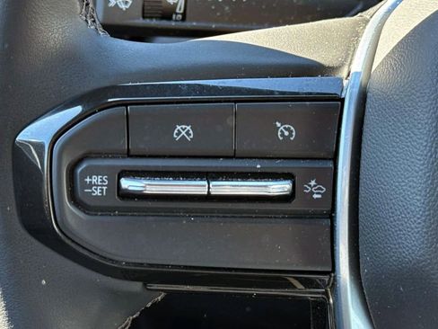 Used 2025 Chevrolet Colorado W/T w/ WT Convenience Package II image 17