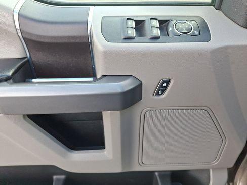 Used 2019 Ford F150 XLT w/ Equipment Group 301A Mid image 13