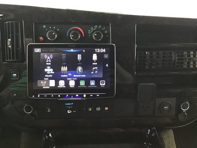 Used 2023 Chevrolet Express 2500 RWD image 28