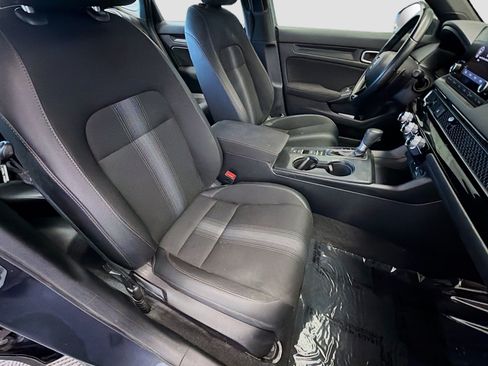 Used 2025 Honda Civic Sport image 15