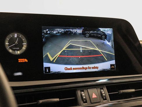 Used 2025 Lexus ES 350 w/ Premium Package FWD image 24