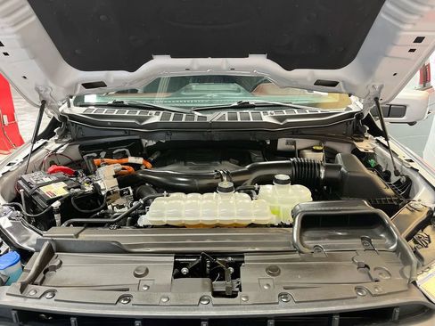 Used 2023 Ford F150 Lariat image 31